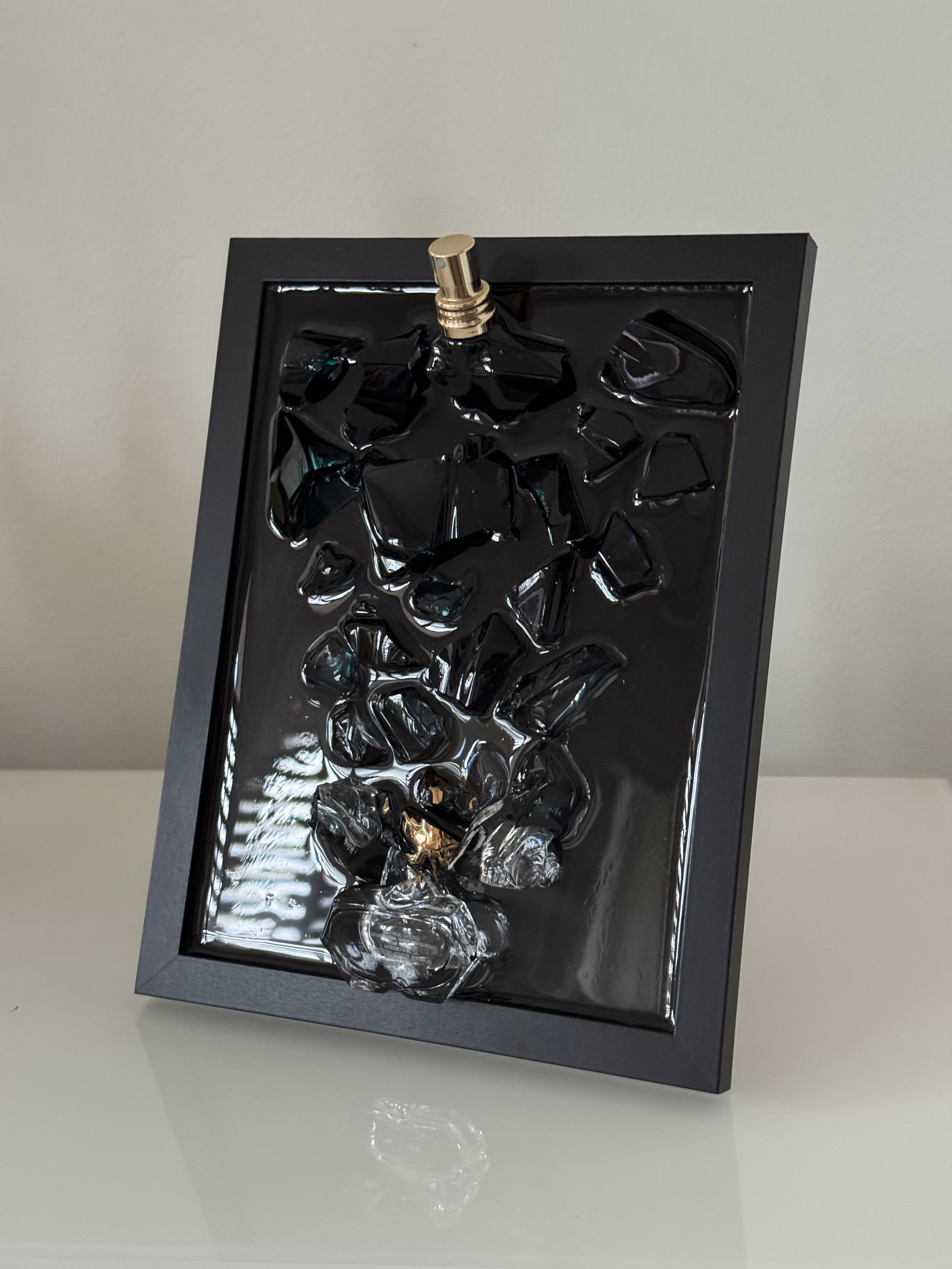Hajuvesitaulu - Jean Paul Gaultier Le Beau Le Parfum - Finscents