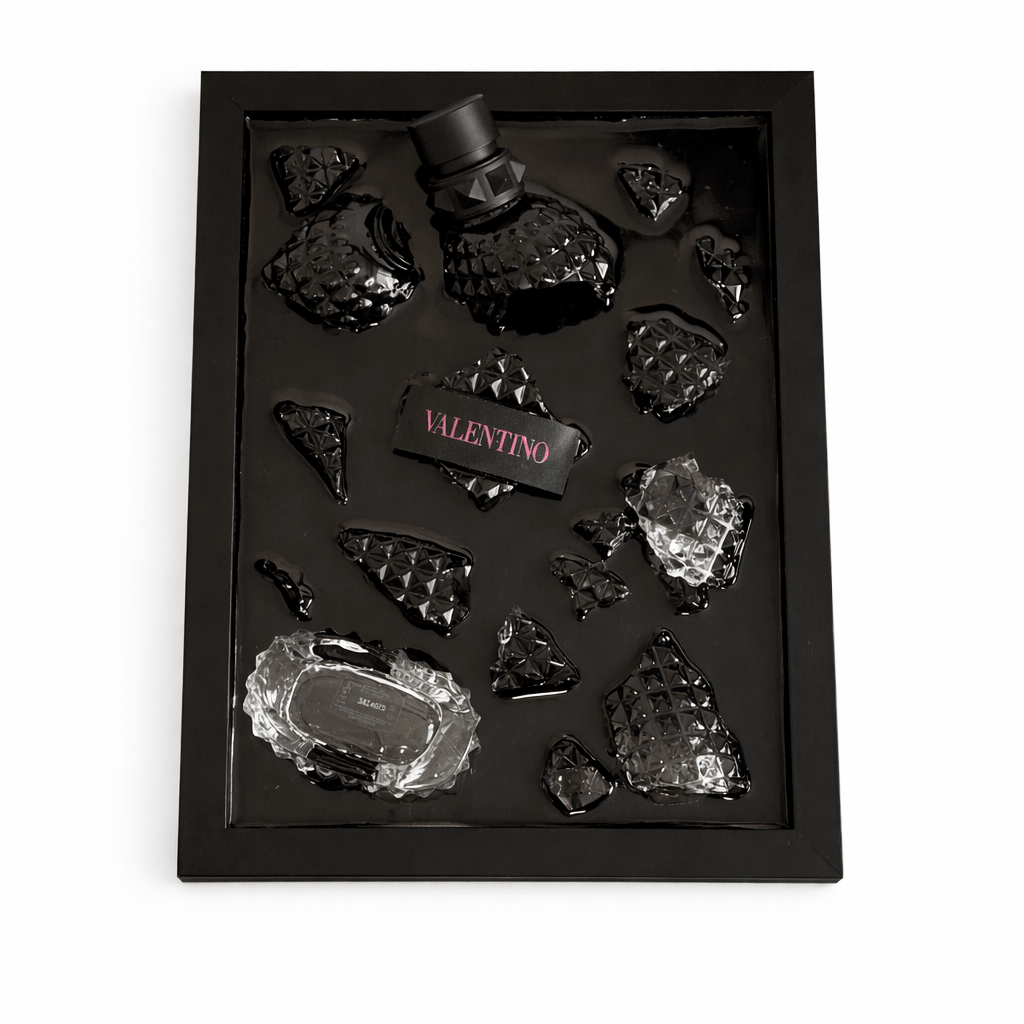 Hajuvesitaulu - Valentino Uomo Born In Roma Intense - Finscents